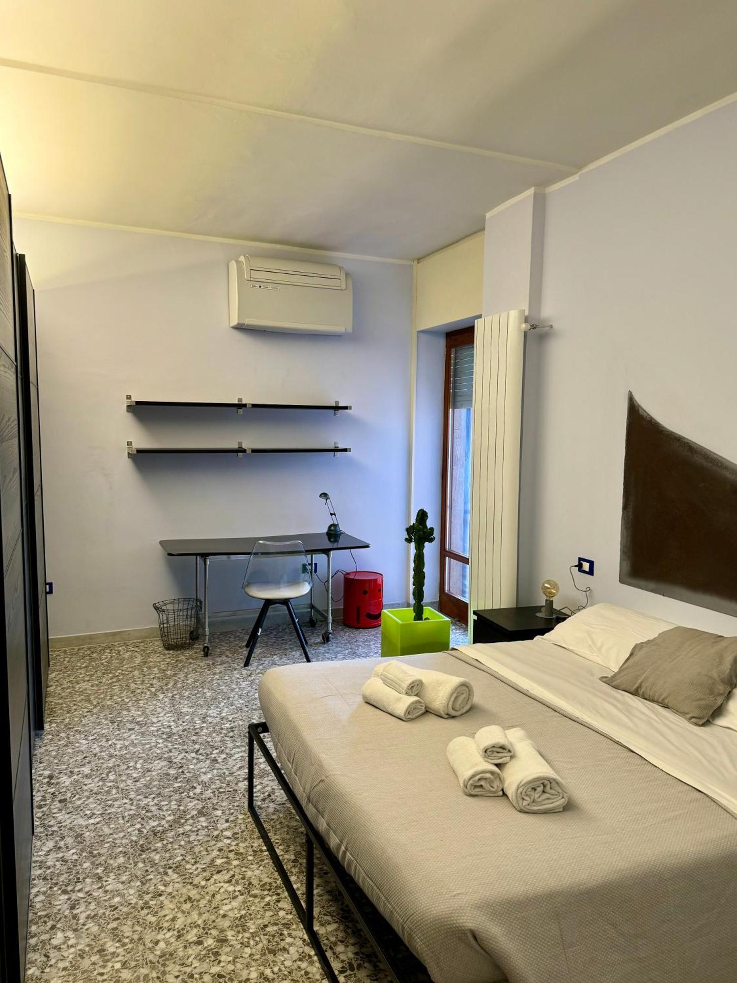 4 Balconi House- Appartamento Moderno A Lecce Kültér fotó