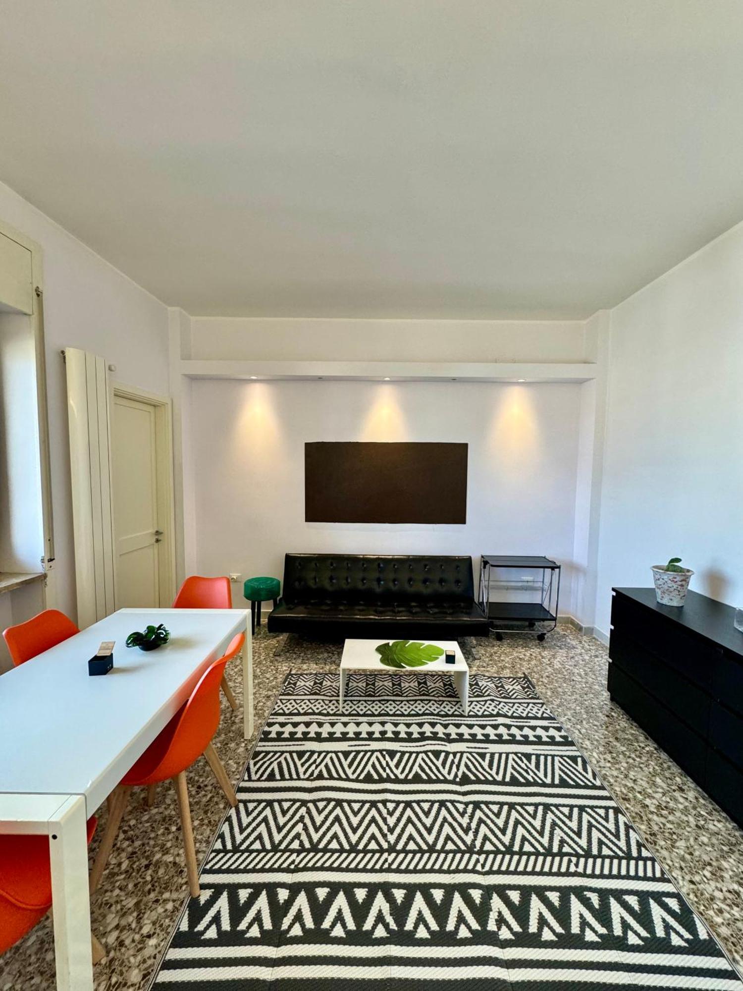 4 Balconi House- Appartamento Moderno A Lecce Kültér fotó