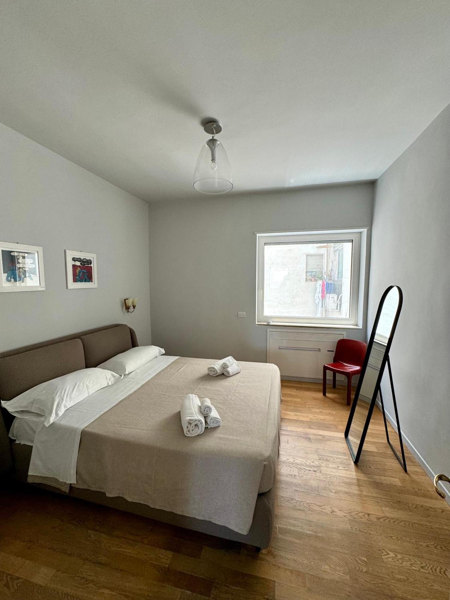 4 Balconi House- Appartamento Moderno A Lecce Kültér fotó