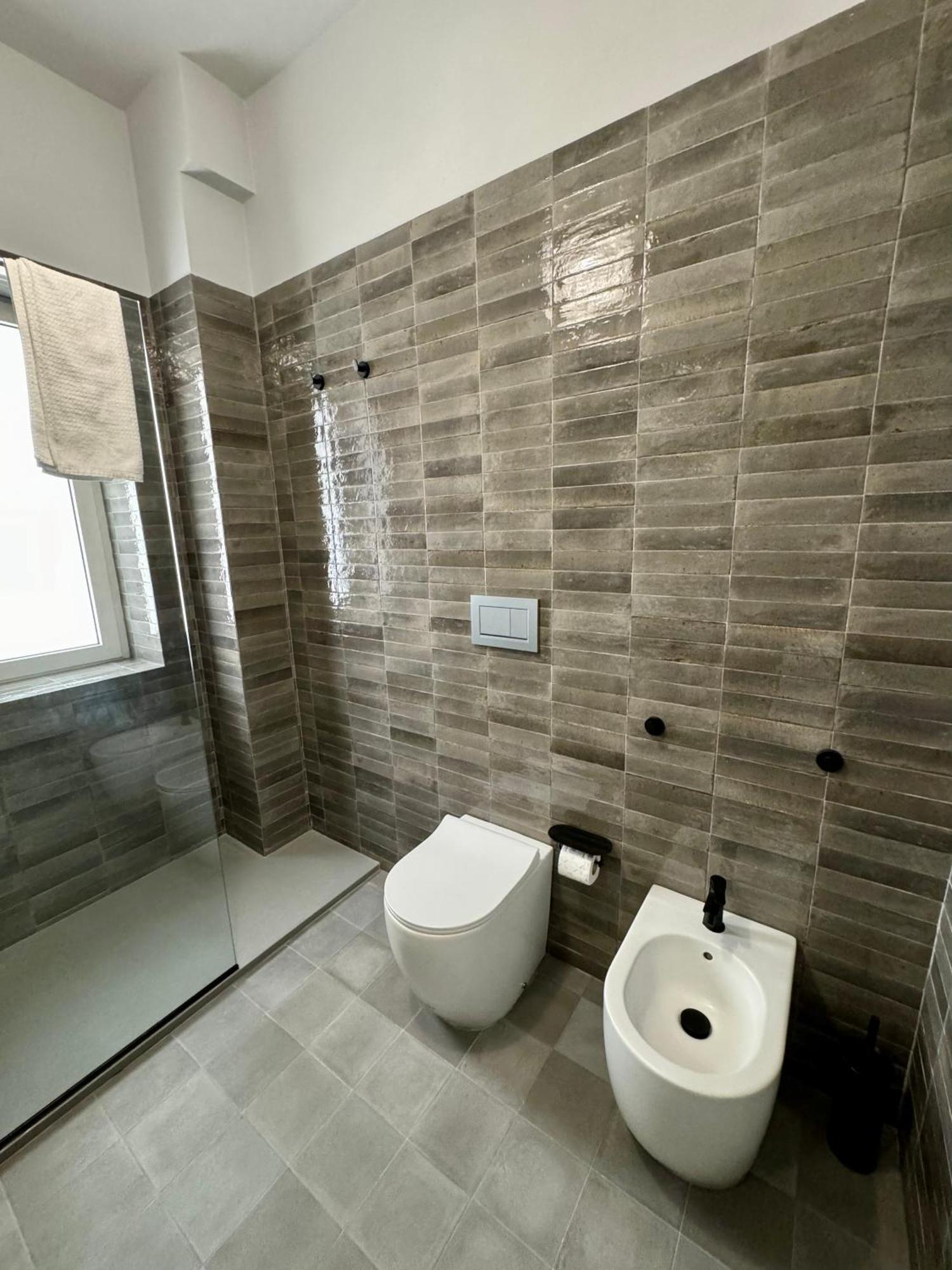 4 Balconi House- Appartamento Moderno A Lecce Kültér fotó